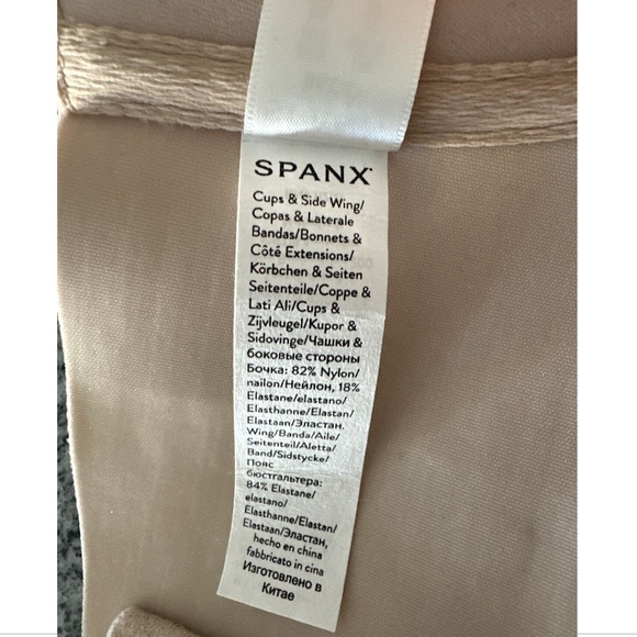 NEW Spanx Up for Anything Strapless Bra Champagne Beige Size 36DD - Picture 8 of 9